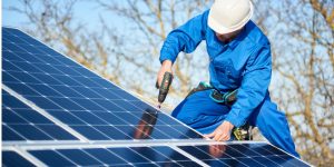 Installation Maintenance Panneaux Solaires Photovoltaïques à Travaillan